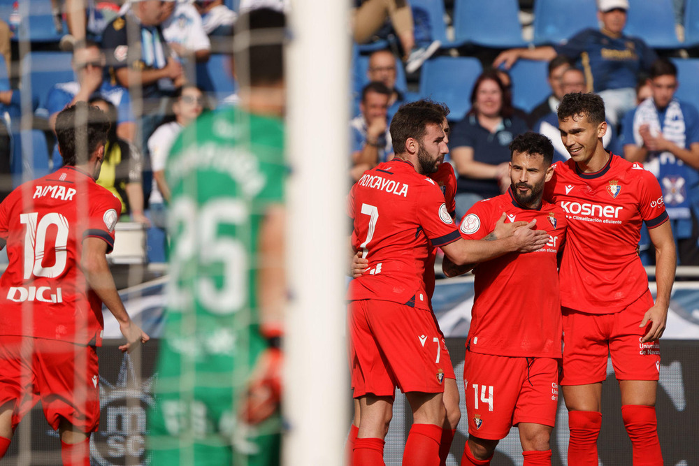 Osasuna controla al Tenerife y logra el pase a octavos