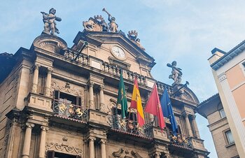 Fachada del Ayuntamiento de Pamplona