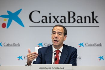 CaixaBank gana en el primer semestre 2.137 millones de euros