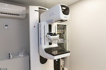 Salud incorpora mamógrafos de última generación