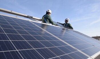 El pabellón de Arrosadia espera su instalación fotovoltaica