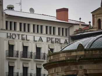 Las pernoctaciones en hoteles crecen un 0,1% en junio