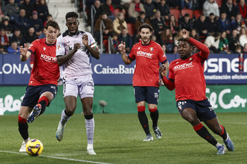 Osasuna despide el año con derrota ante el Athletic