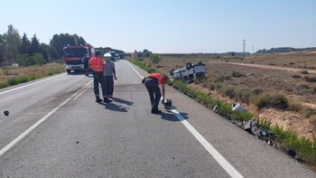 Un muerto al chocar una furgoneta y un camión en Murchante