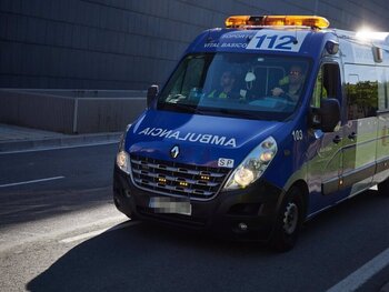 Dos motoristas heridos en sendos accidentes en Pamplona