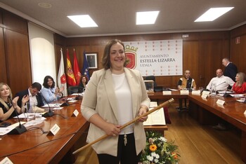 Graves insultos y amenazas a la alcaldesa de Estella