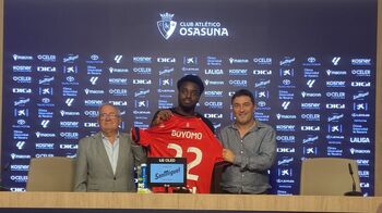 Boyomo: “Estoy feliz de estar en Osasuna y dar el 100%”