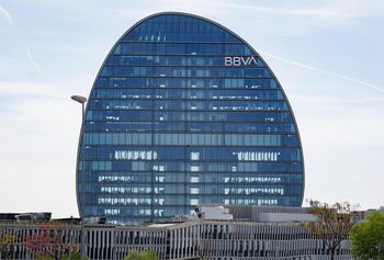 BBVA estima que la economía navarra crecerá un 2,5% en 2024