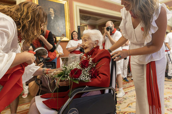 San Fermín rinde homenaje a las personas mayores
