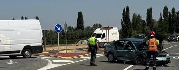 3 heridos en el choque de un coche y una furgoneta en Pueyo