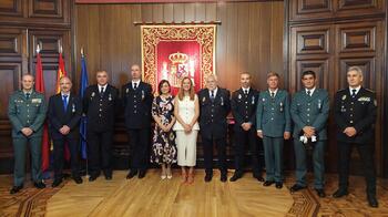 Reconocimiento a nueve profesionales por su mérito civil