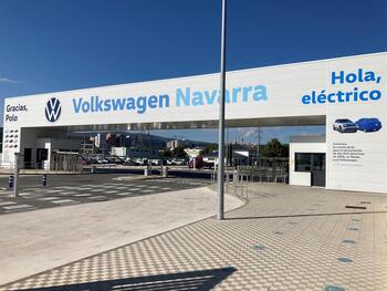 VW Navarra suspende tres turnos por problemas por la DANA