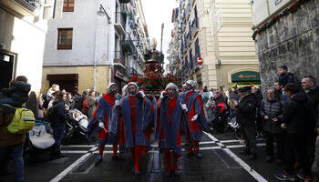 Pamplona se engalana por su patrón San Saturnino