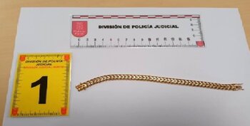 Detenida por hurtar joyas en una residencia de Pamplona