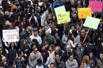 El profesorado amenaza con intensificar sus movilizaciones