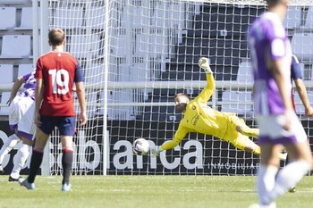 Osasuna renueva a Aitor Fernández hasta 2027