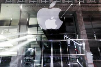 La CNMC investiga a Apple por 