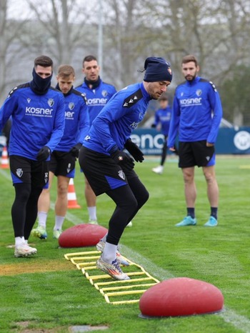 Tenerife será la primera salida de 2025 para Osasuna