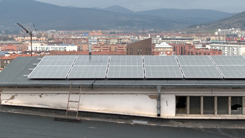 Nuevas placas solares tras el incendio en Policía Municipal