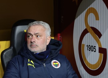 El Galatasaray denunciará a Mourinho por racismo