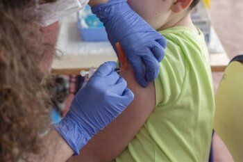 More than 800 children vaccinated against influenza and bronchiolitis